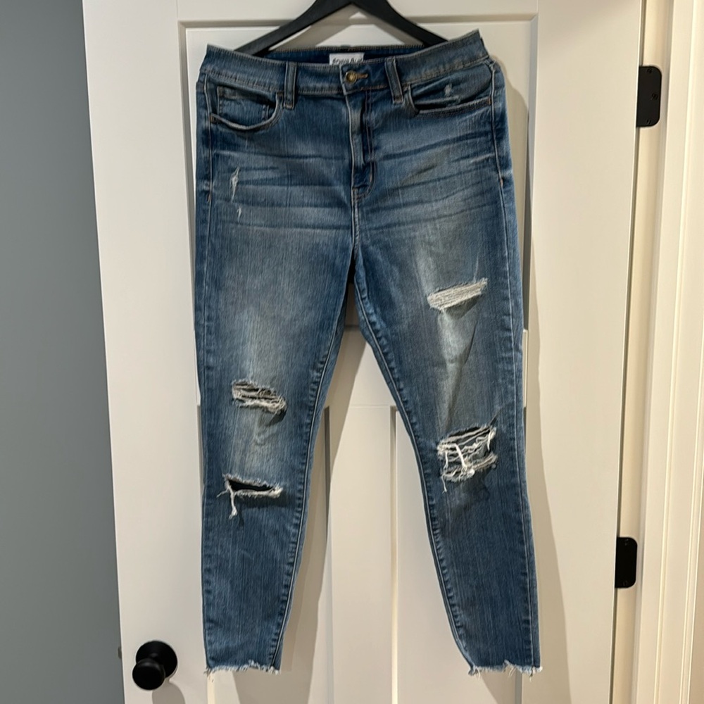 Studio Blue Jeans size 31 Like new!